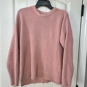Time and Tru Women's Pink Crew Neck Sweater